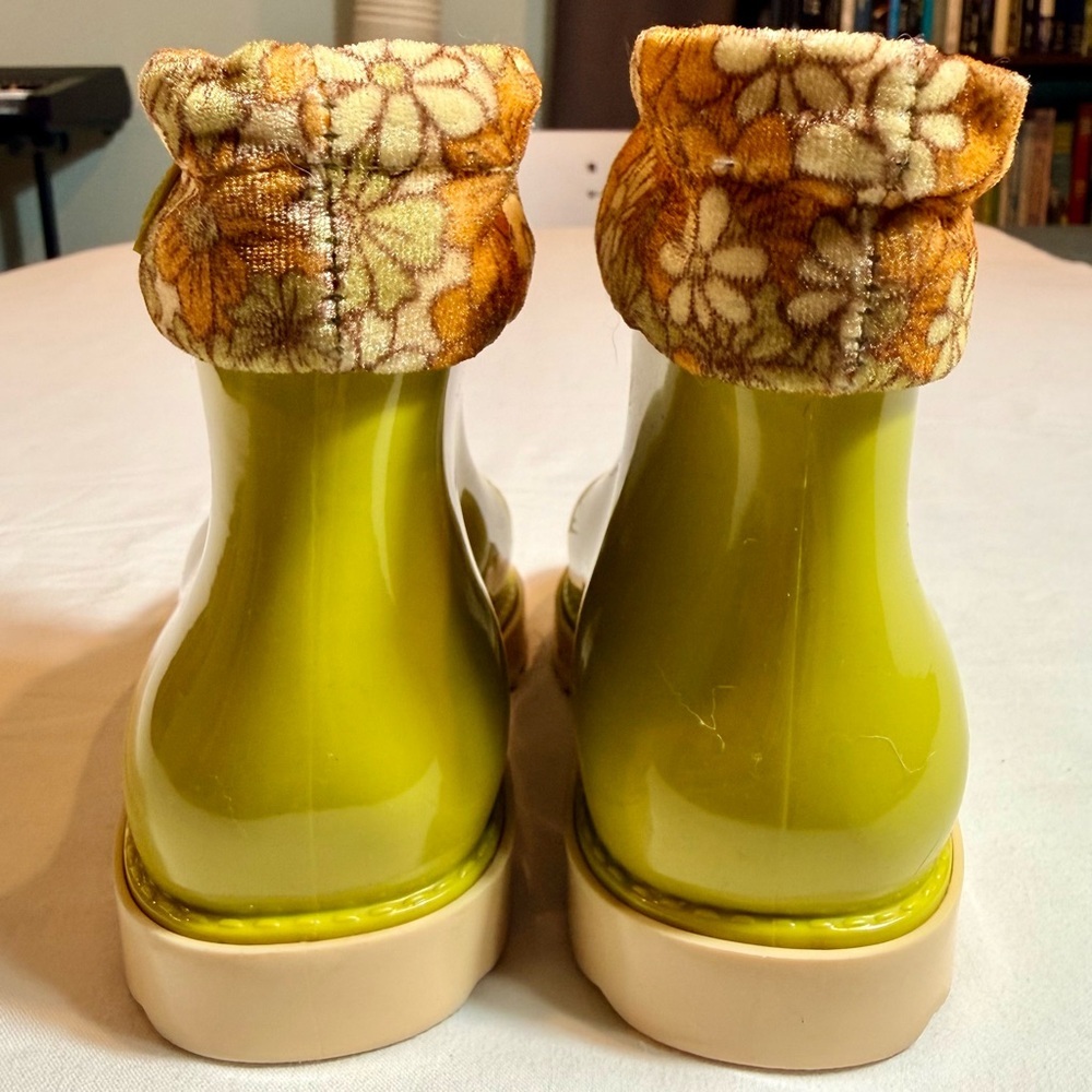 Mini Melissa Rain Boots III BB Girls 10 Yellow Green Floral Cuff Waterproof Lime - Picture 6 of 8